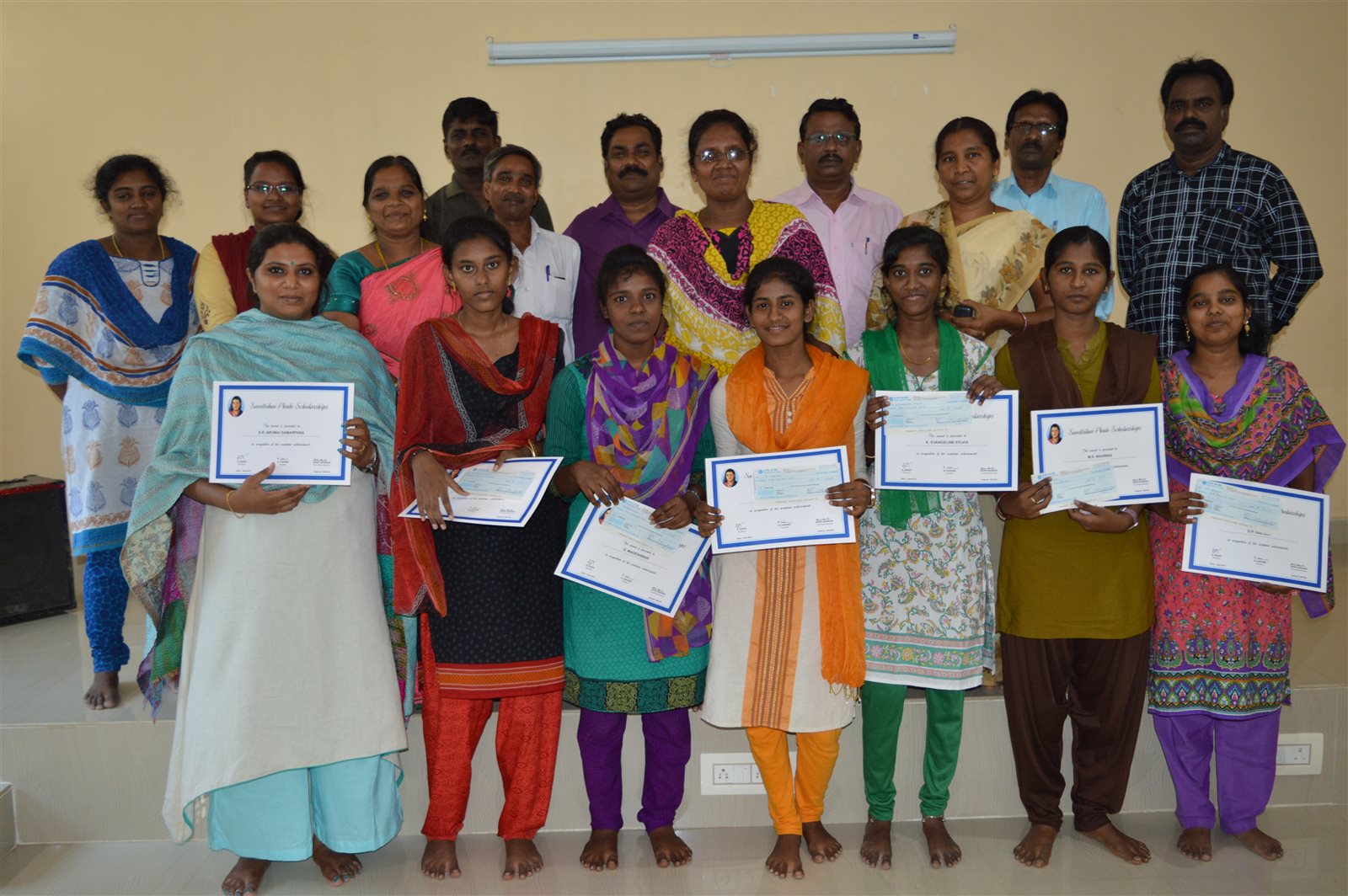 Savitribai Phule scholarship students
